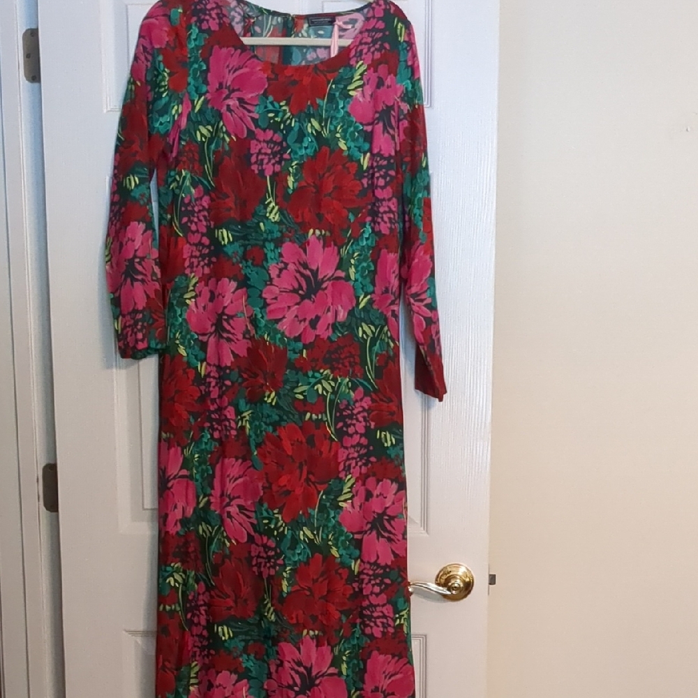 Vineyard Vines Pink and Red Floral Long Sleeve Dress